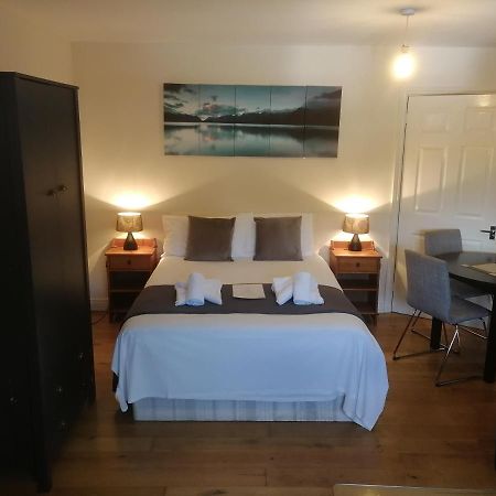Metrolets 2 Apartment Luton  Ngoại thất bức ảnh