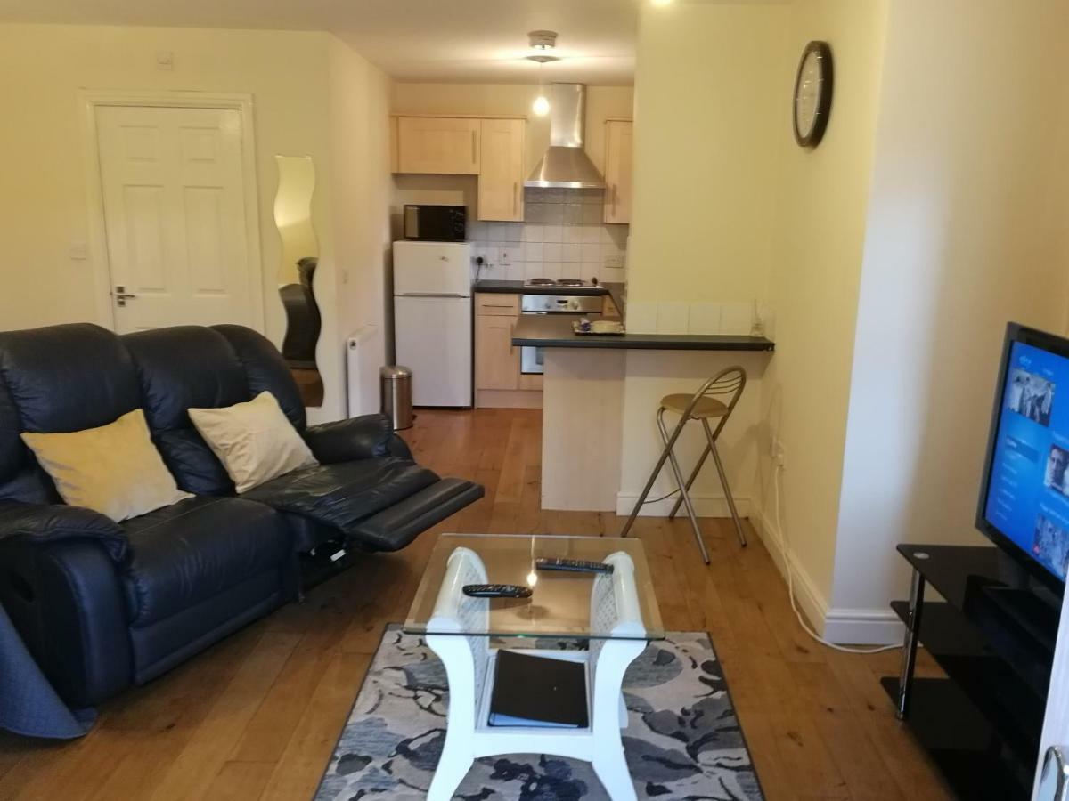 Metrolets 2 Apartment Luton  Ngoại thất bức ảnh